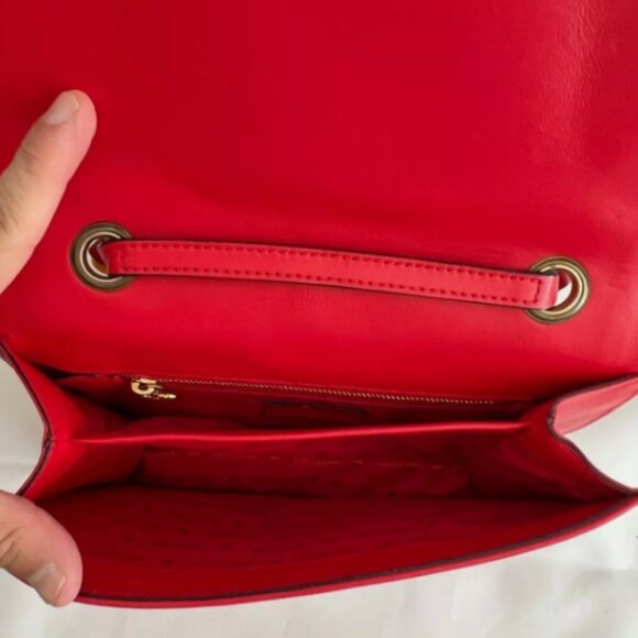 SOLD! AW14 MOSCHINO McDonald’s '20 Billion Served' Quilted Red Shoulder Bag - Picture 11 of 14